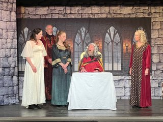 A Bunch of Amateurs 2025